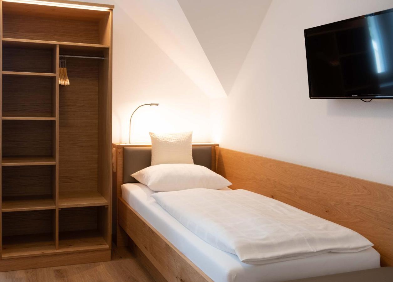 Hotel Gasthof Rosenwirt Au in der Hallertau Kültér fotó